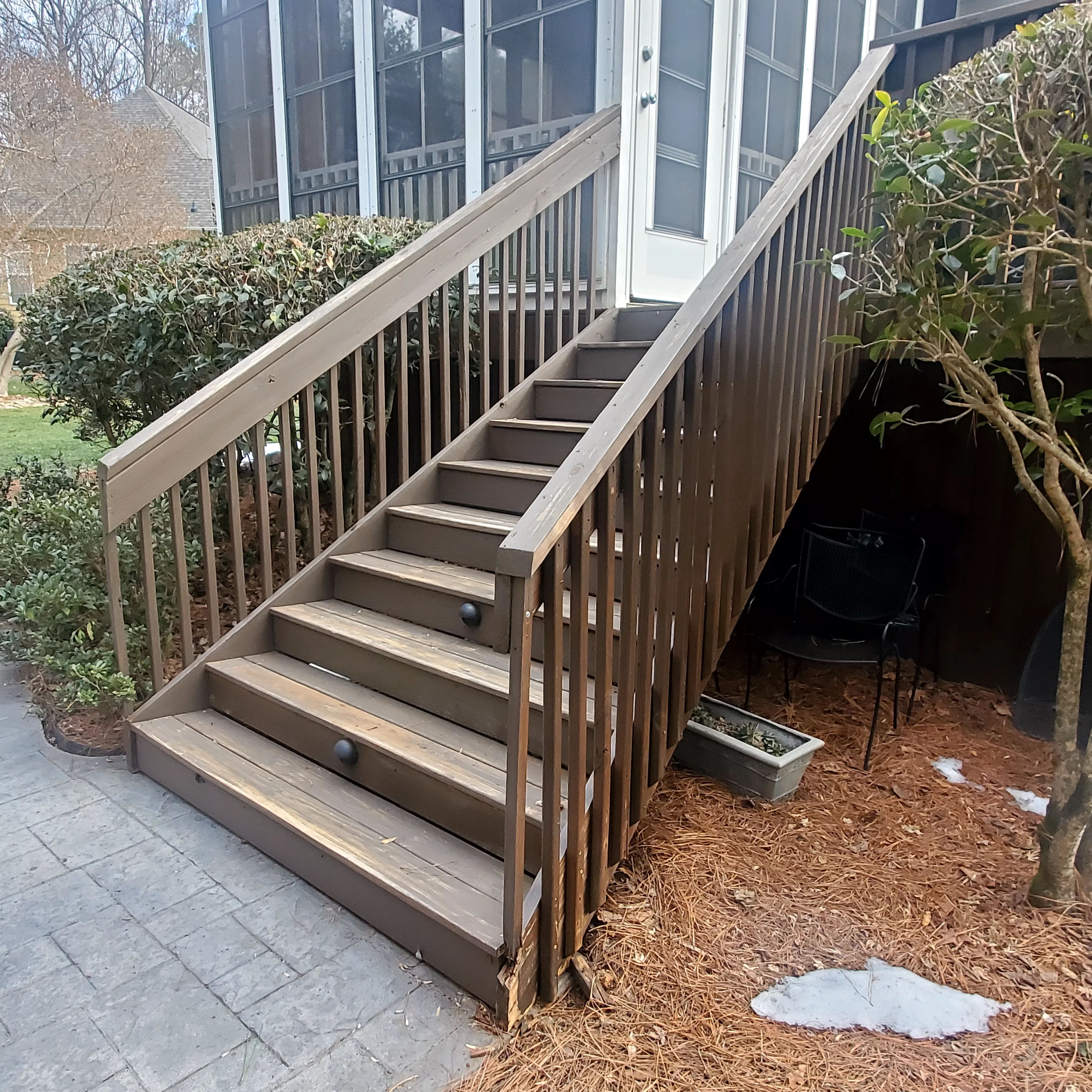 deck-steps-before-2.webp