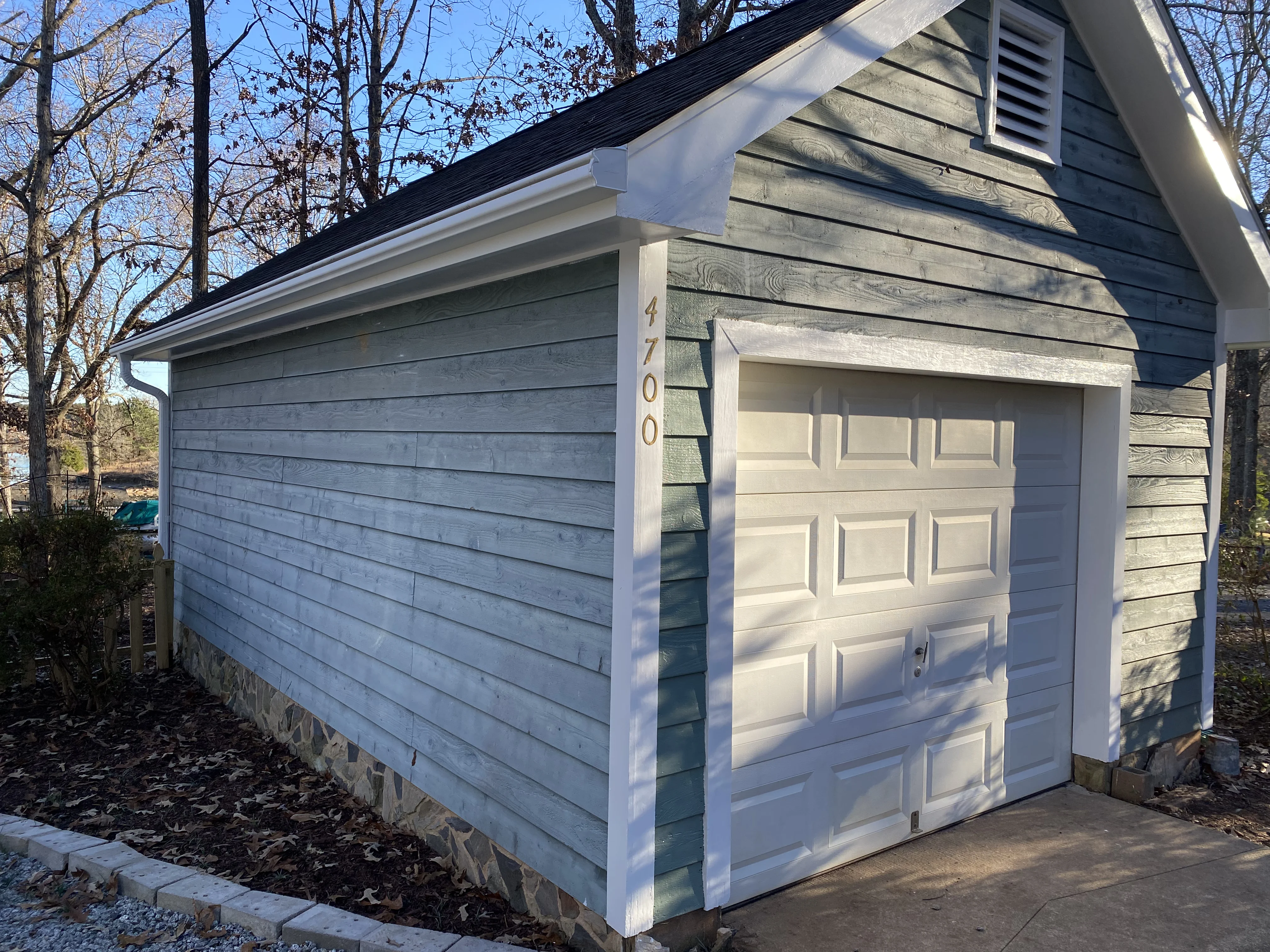garage-building-before-3.webp