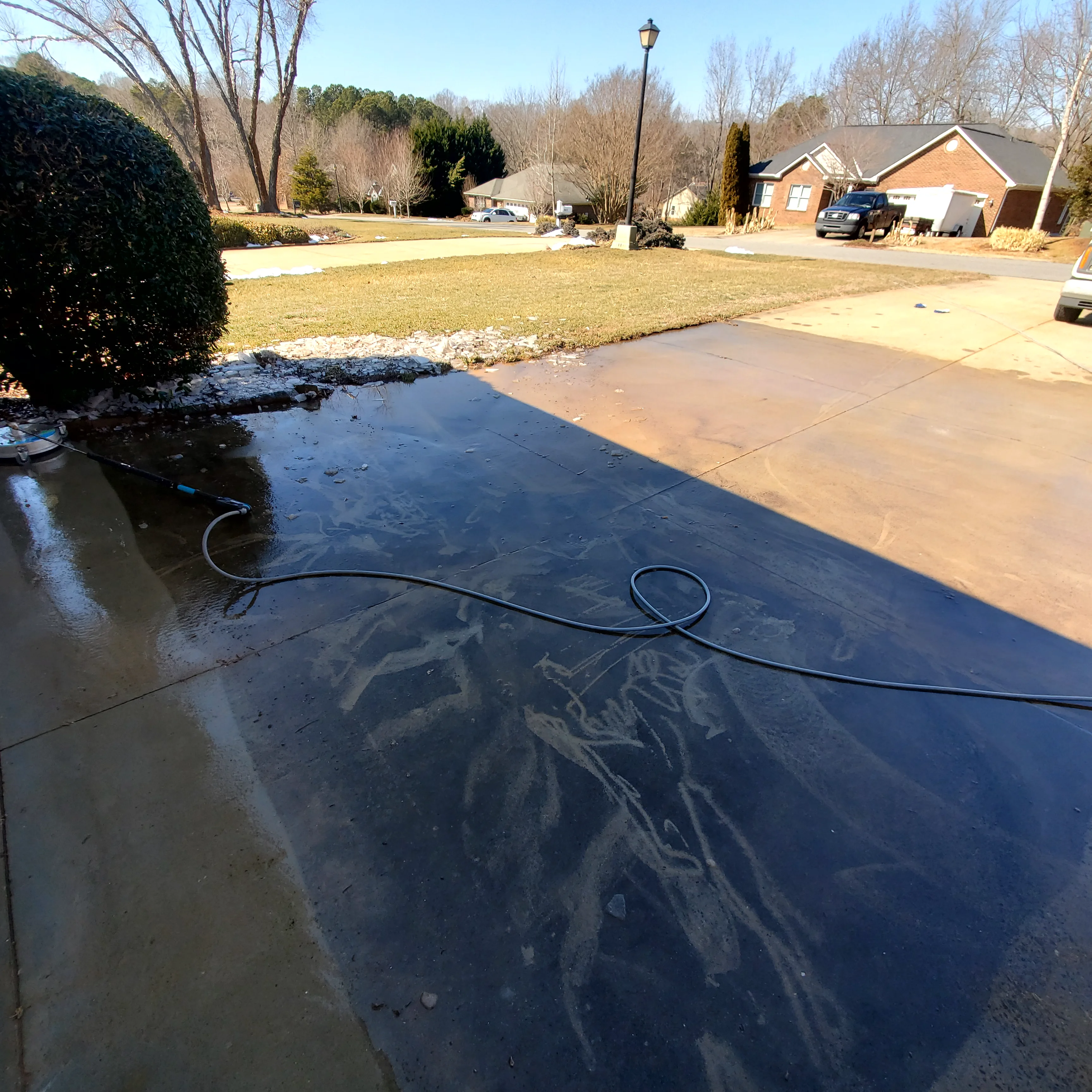 wash-driveway-before.webp